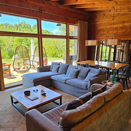 Peuma Lodge Patagonia Futaleufu Exterior photo