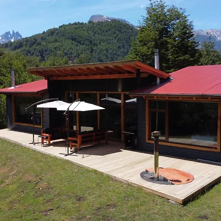 Peuma Lodge Patagonia Futaleufu Exterior photo
