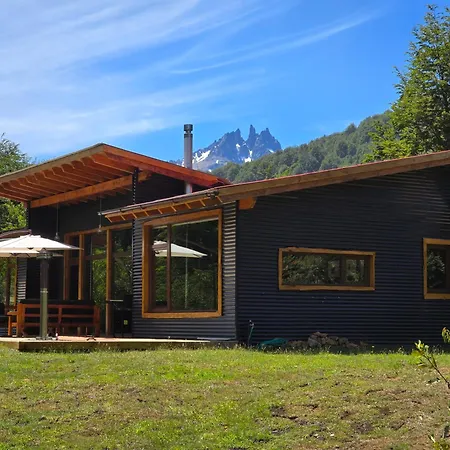 Peuma Lodge Patagonia Futaleufu Exterior photo