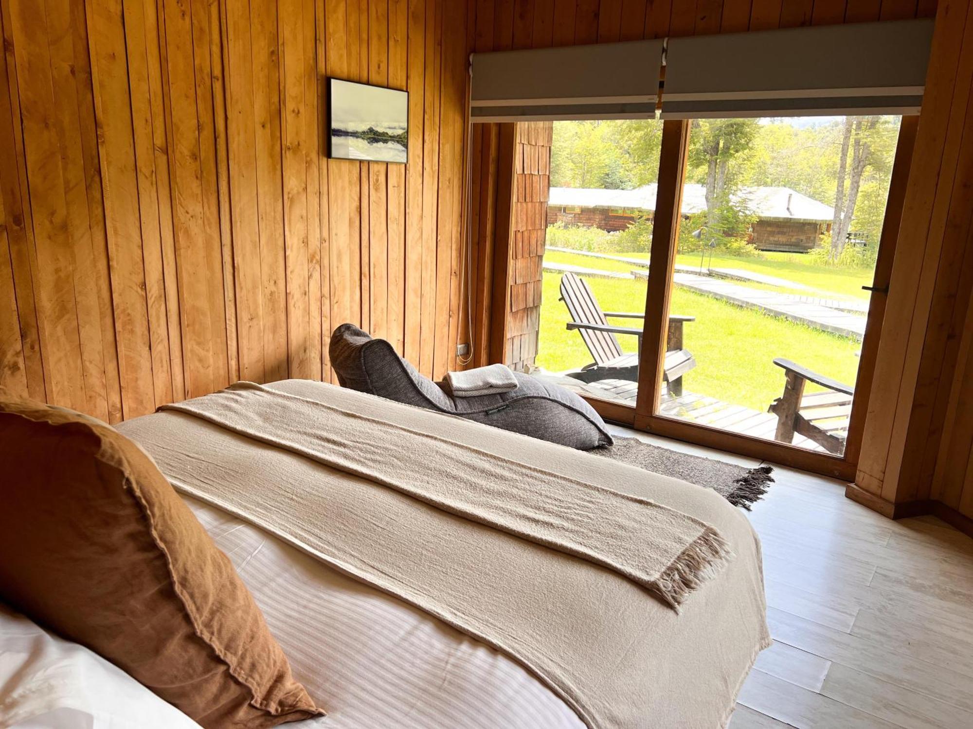 Peuma Patagonia Lodge *